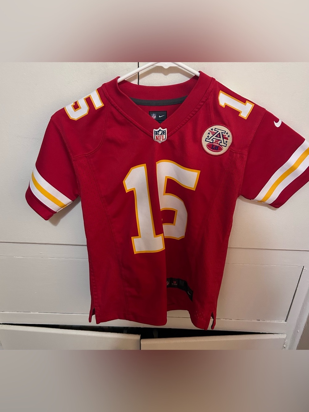 Patrick Mahomes BOYS size small 8 jersey